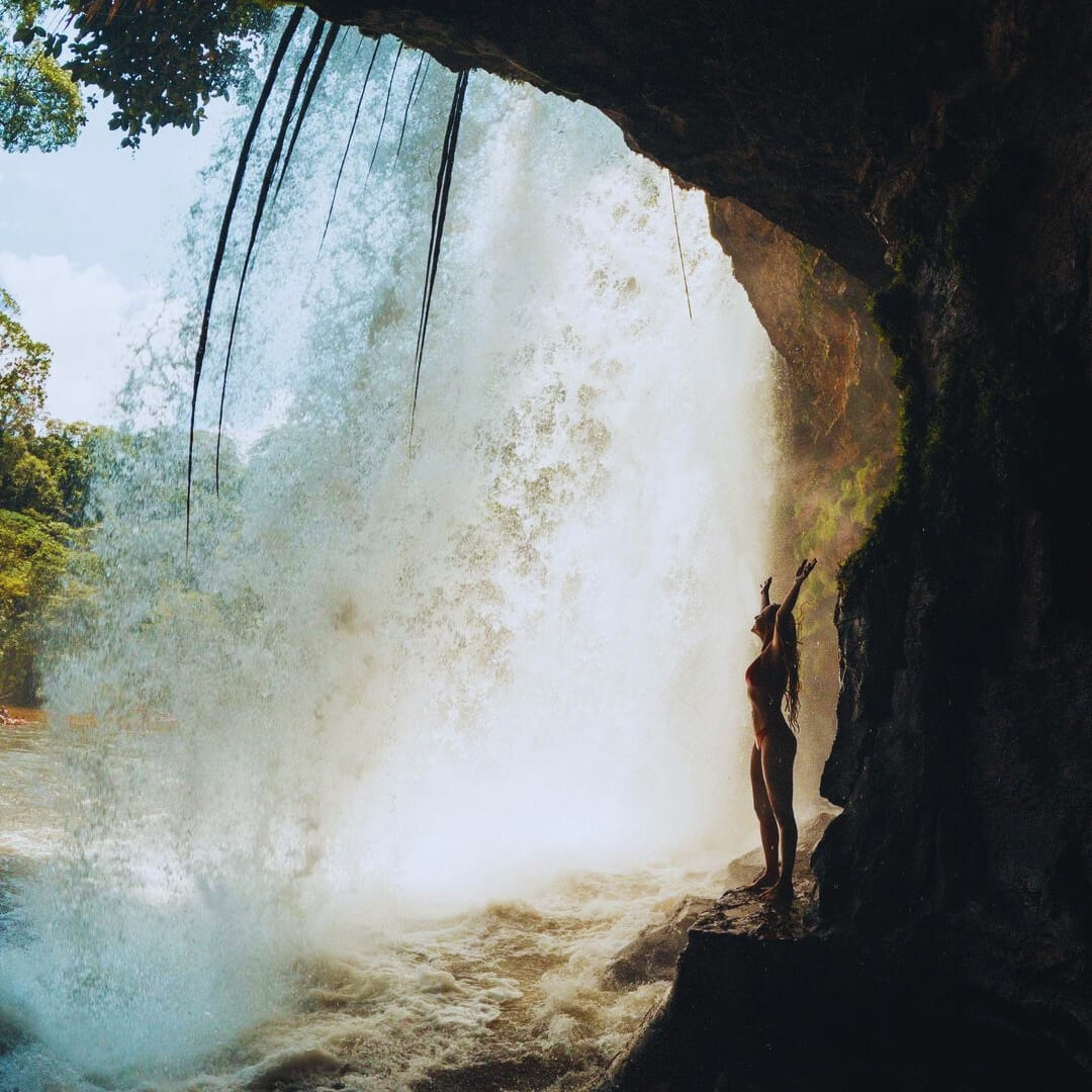 discover essential amazon exploration tips to make your jungle adventure safe, exciting, and unforgettable. learn what to pack, safety guidelines, and how to spot incredible wildlife in the heart of the amazon.