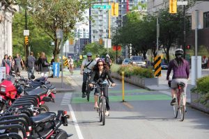 discover the best bike-friendly cities around the world, featuring top cycling infrastructure, safe bike paths, and vibrant urban cycling communities for enthusiasts and commuters alike.