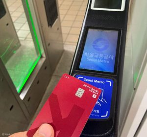 discover the benefits of cashless travel, from seamless payments and enhanced security to convenience while exploring the world. learn tips and best practices for a smooth, hassle-free journey without carrying cash.