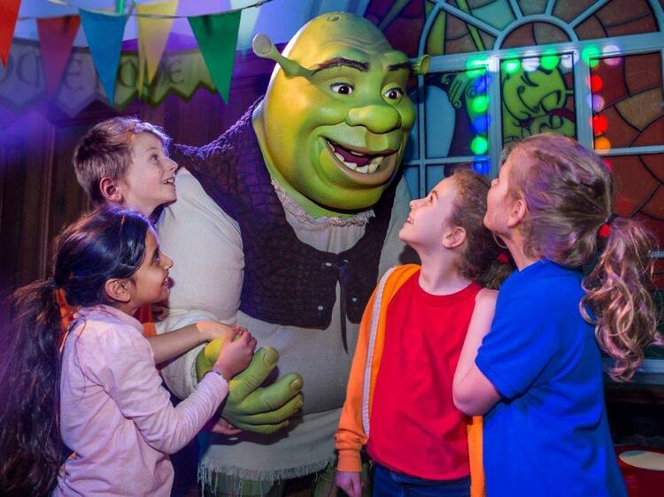 discover the best family activities in london, from exciting museums and parks to interactive attractions and fun-filled events, perfect for all ages.