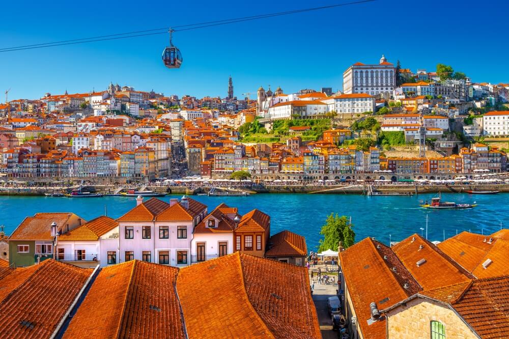 discover the hidden gems of portugal with our guide to secret destinations, charming villages, breathtaking landscapes, and local experiences off the beaten path. perfect for curious travelers seeking authentic adventures.