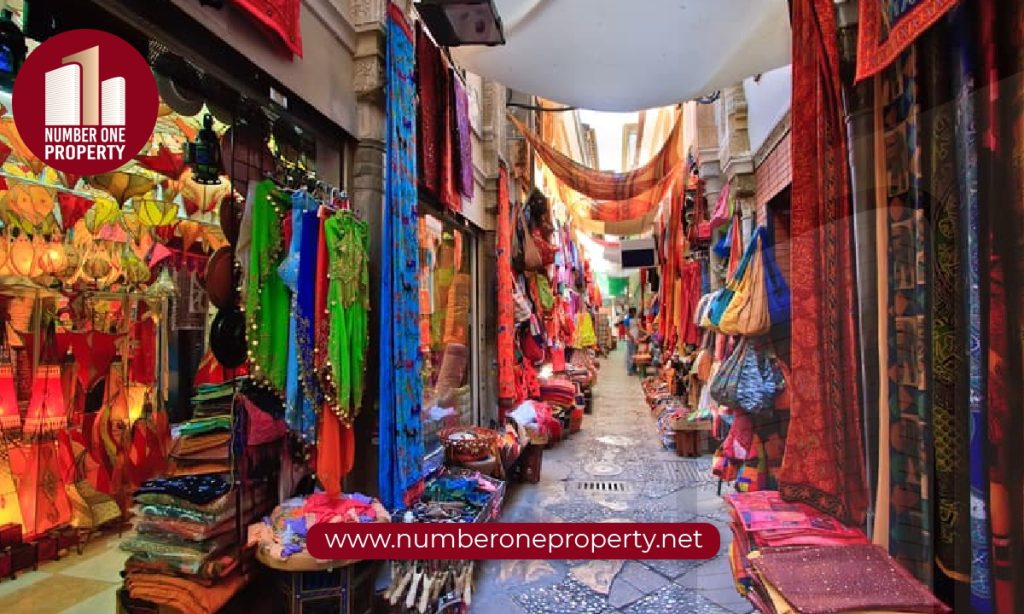 explore the vibrant markets of istanbul, where tradition meets modernity. discover local crafts, spices, and delicious street food in one of the world’s most captivating cities.