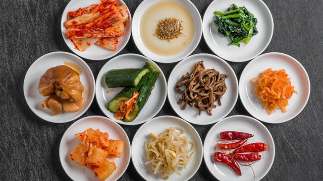 discover the ultimate korean food guide! explore traditional dishes, street food favorites, and must-try flavors with tips for beginners and food lovers.