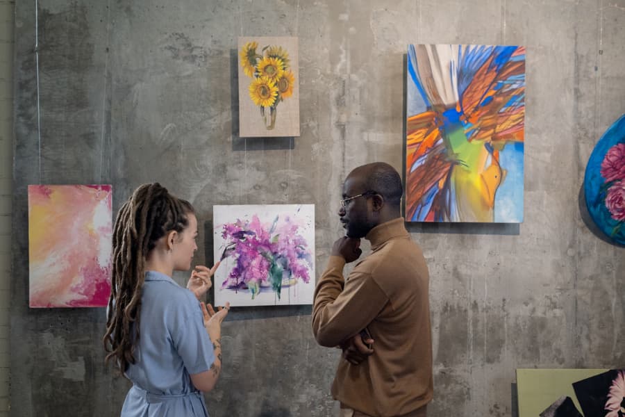 discover vibrant local art scenes from around the world. explore unique artists, galleries, and cultural events that shape communities and inspire creativity.