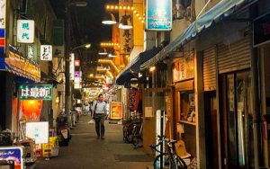 discover authentic local experiences in tokyo, from hidden neighborhoods to traditional cuisine and unique cultural activities. immerse yourself in the real tokyo beyond the tourist spots.