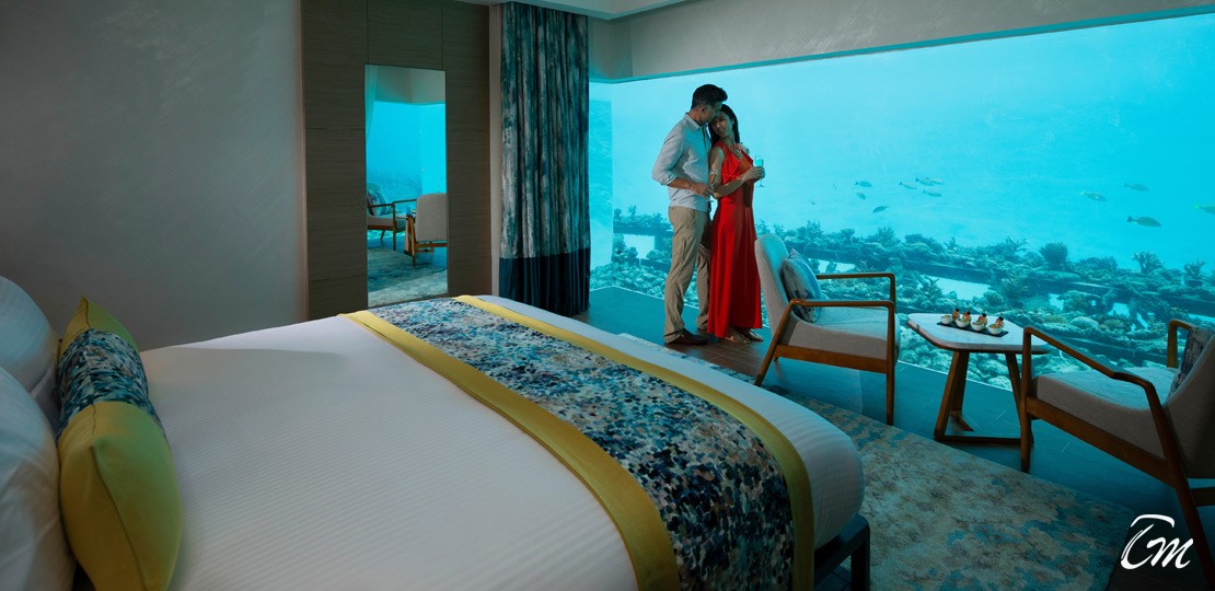 experience ultimate relaxation and elegance at luxury resorts in the maldives. discover overwater villas, private beaches, world-class amenities, and breathtaking ocean views for an unforgettable tropical escape.