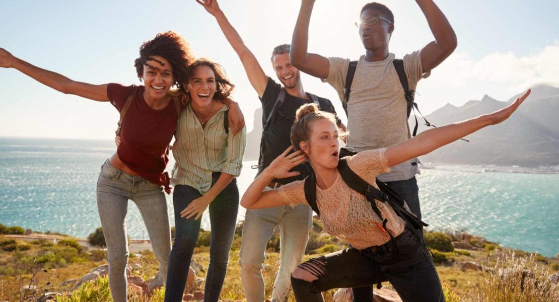 discover practical tips and insights on making friends while traveling. learn how to connect with locals and fellow travelers to enrich your journeys and create lasting memories.