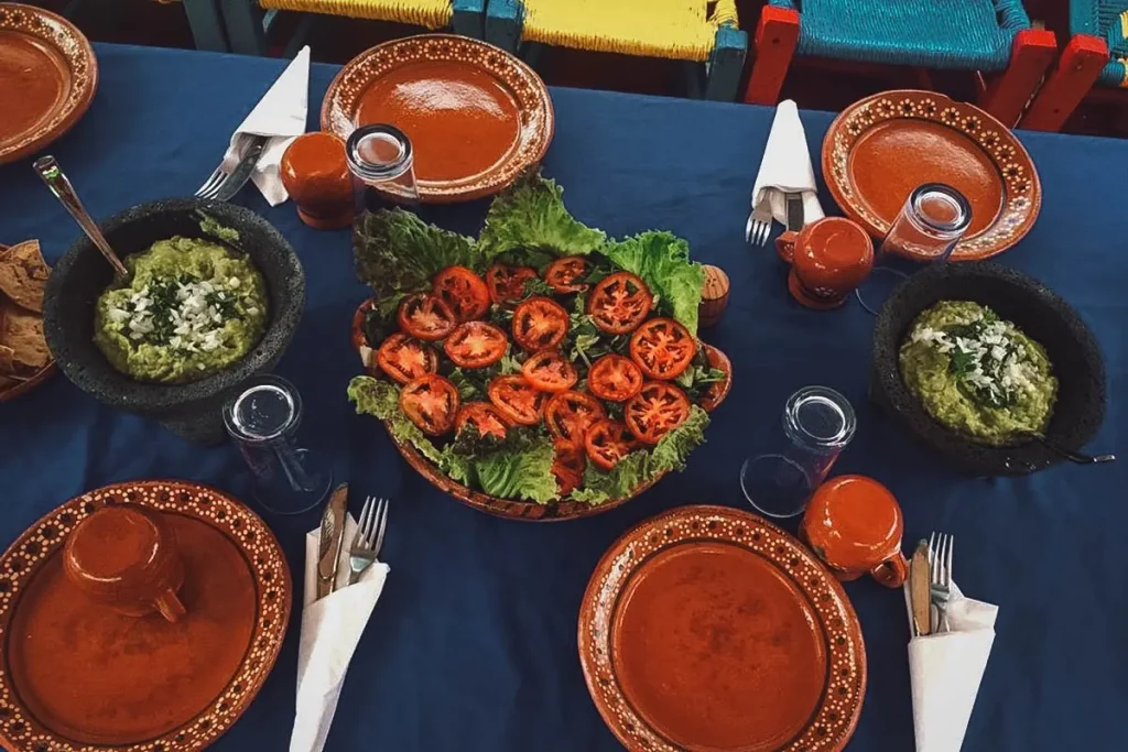 discover the flavors of mexico city on a guided food tour. explore local markets, taste authentic street food, and learn about mexico's culinary traditions. perfect for food lovers seeking a unique cultural experience.