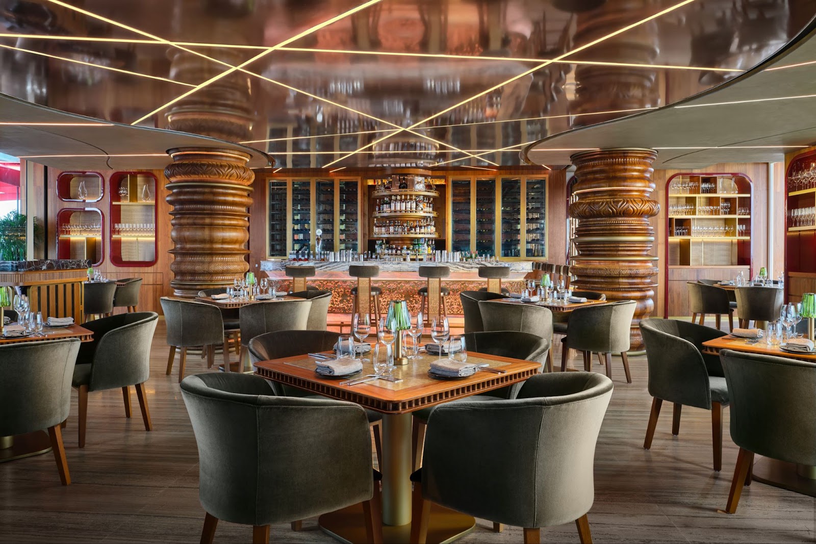 discover the best rooftop dining experiences in asia, offering stunning city views, delicious cuisine, and vibrant atmospheres. explore top sky-high restaurants and bars across asia’s most iconic cities.