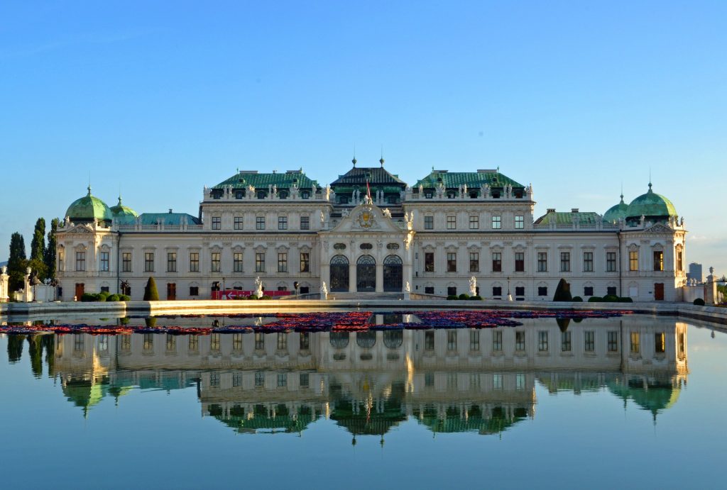 discover the top cities for art and architecture around the world. explore destinations known for their iconic landmarks, vibrant art scenes, and stunning architectural wonders. start planning your cultural journey today!