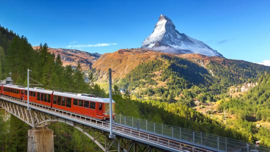 discover the most breathtaking scenic train journeys around the world. explore picturesque routes, stunning landscapes, and unforgettable travel experiences by rail in our curated guide.