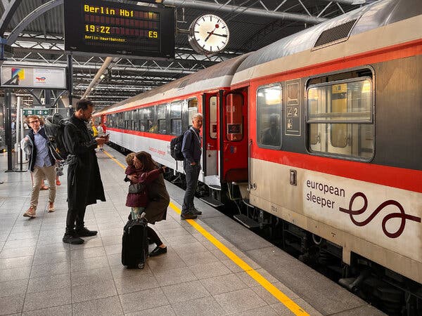 discover the best ways to travel across europe by train. explore top routes, tips for booking tickets, scenic journeys, and essential travel advice for a memorable european rail adventure.