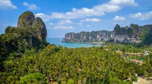 discover the top attractions in krabi with our comprehensive guide. explore stunning beaches, vibrant markets, thrilling activities, and hidden gems to make the most of your visit.