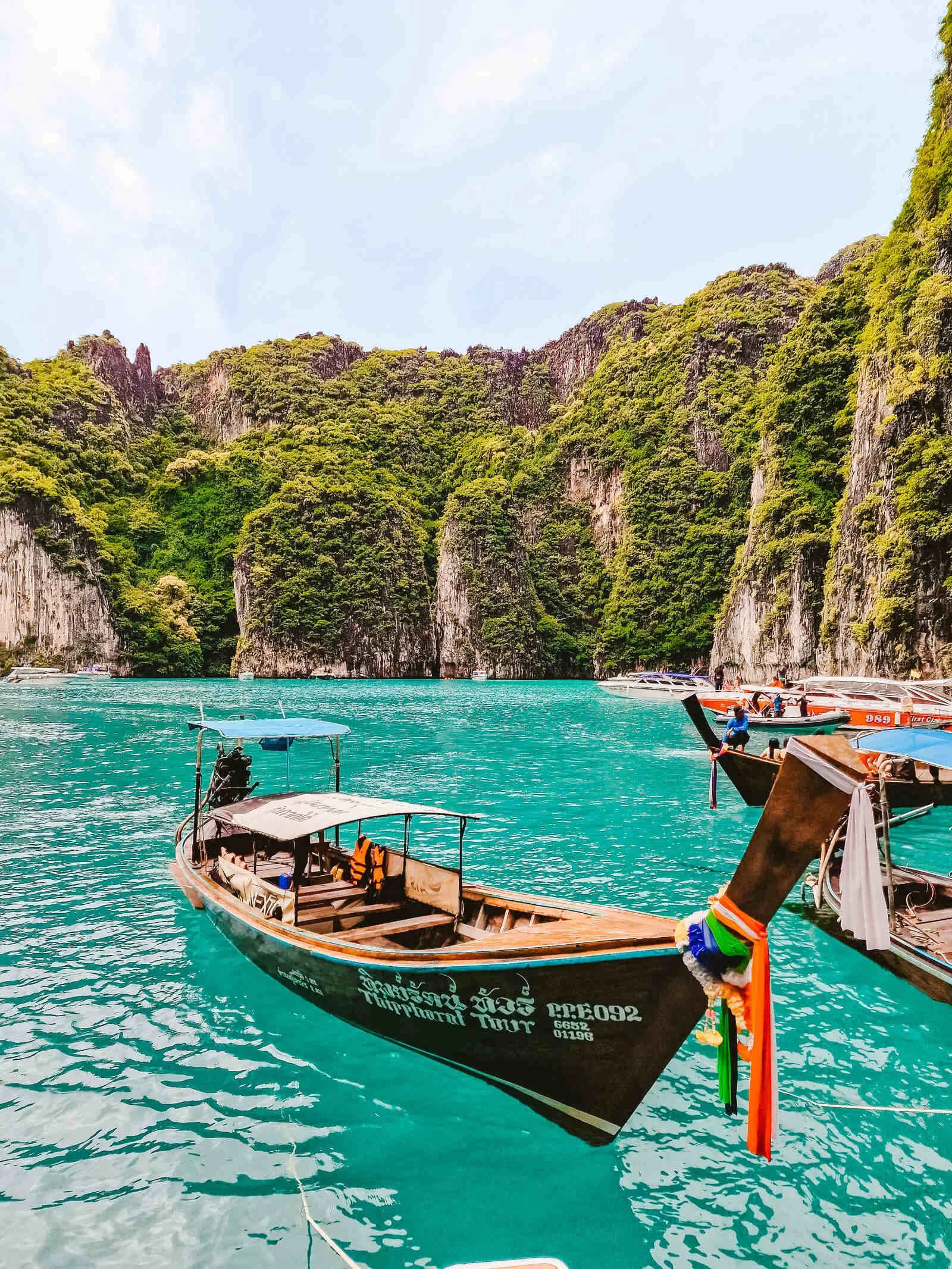 discover krabi in 2 days with this complete guide covering top attractions, activities, and tips to make the most of your short trip.