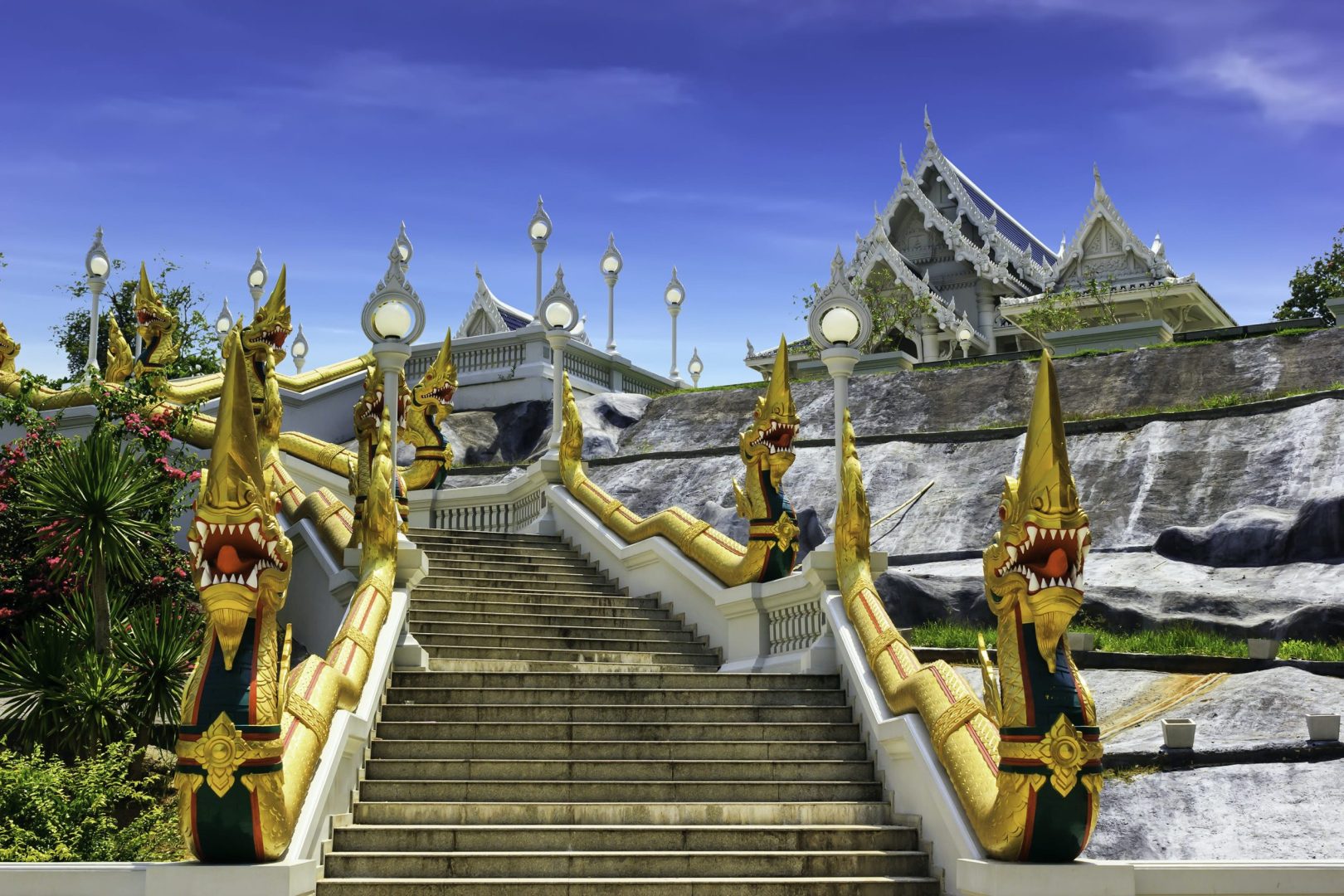 discover the top attractions and hidden gems in krabi, from stunning beaches to secret spots, for an unforgettable travel experience.
